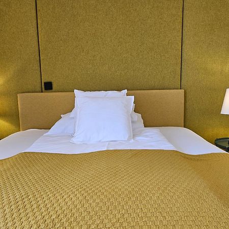 Yellow Flat By Grazrentals With Best Location & Free Parking Exterior foto